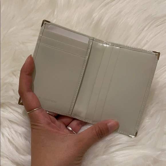 Silver Lizard Printed Leather Swarovski Wallet - Picture 8 of 8